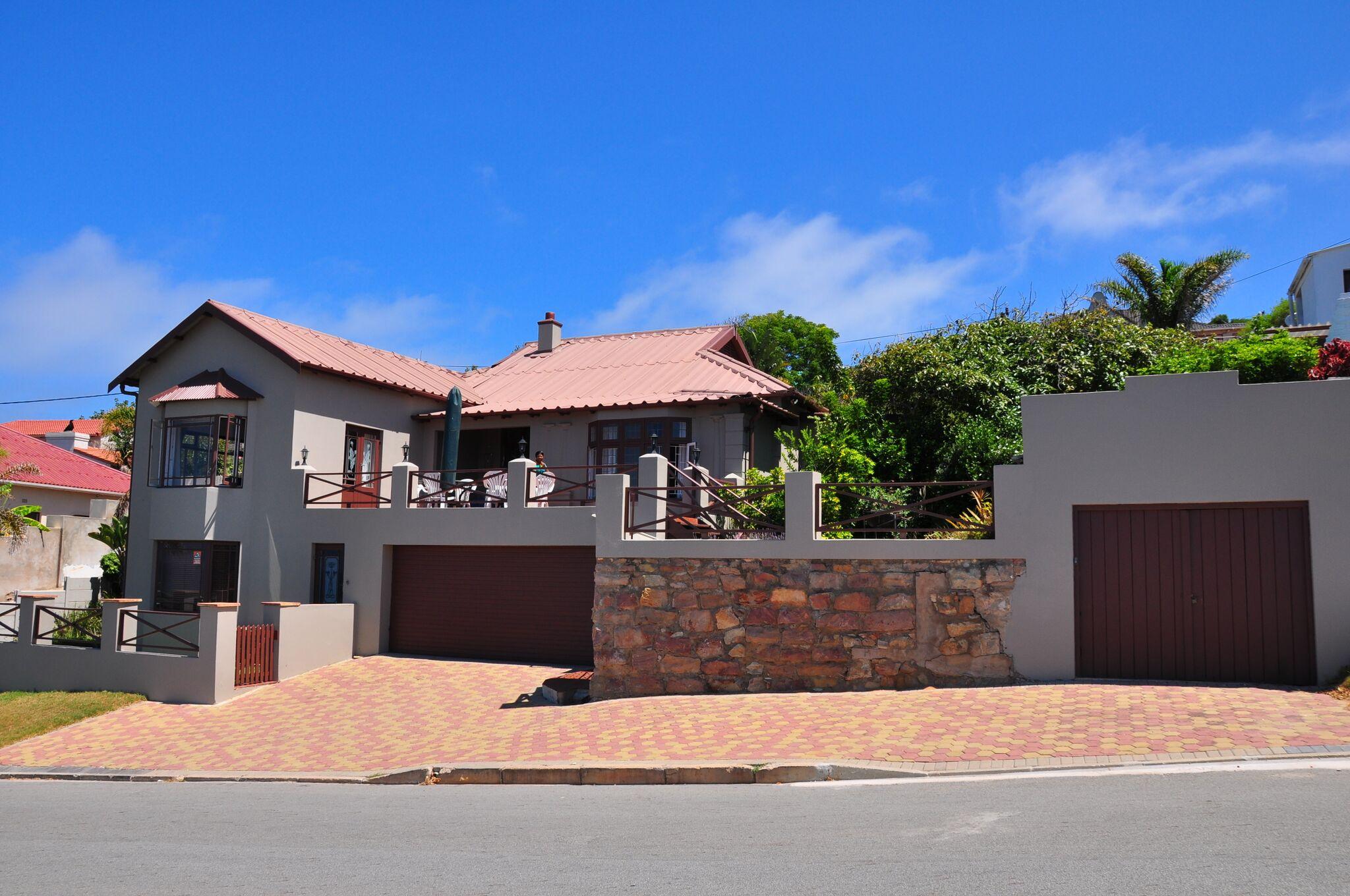 Self Catering Accommodation in Mossel Bay - Admirals Rest Self Catering ...