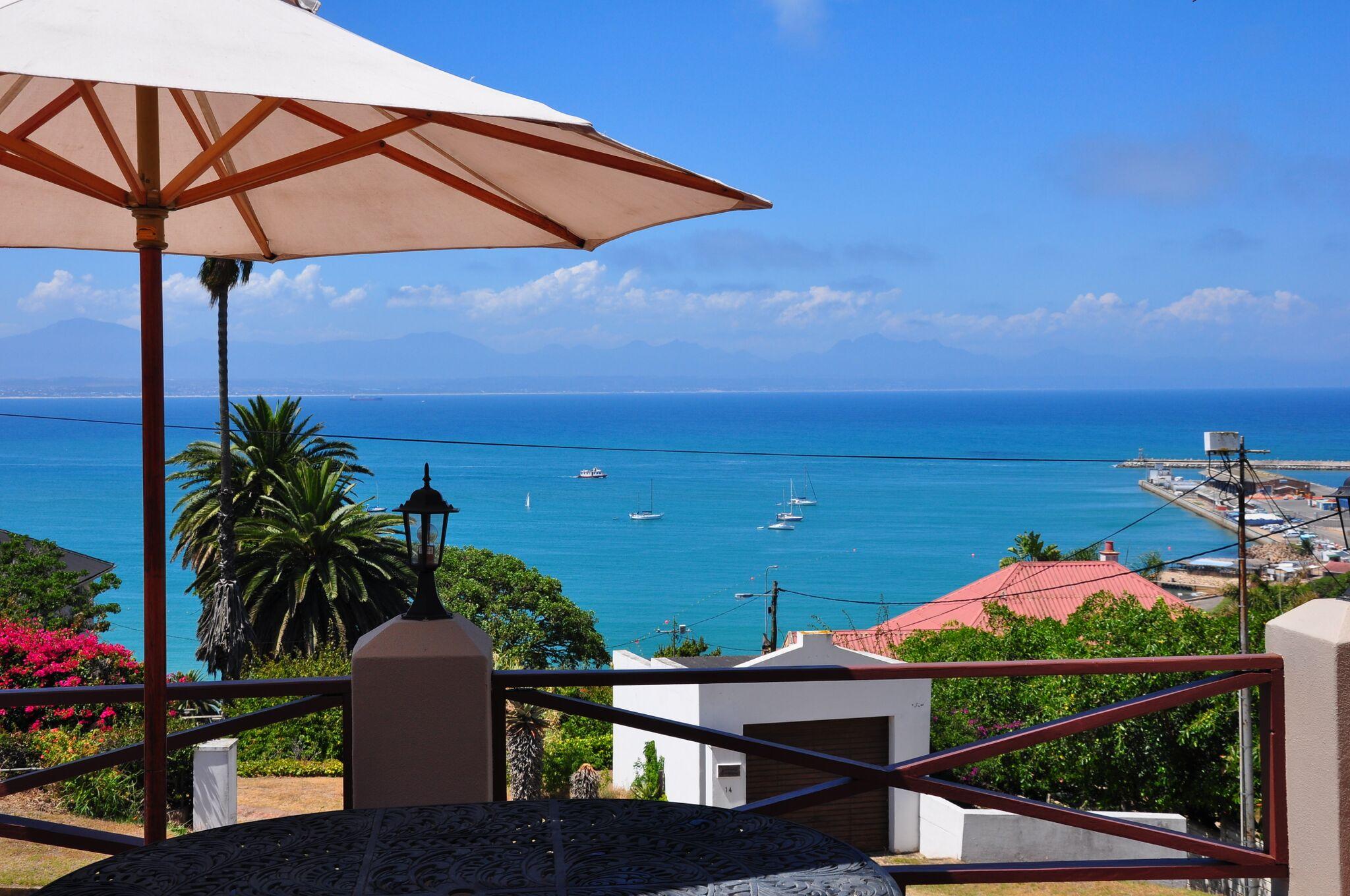 Self Catering Accommodation in Mossel Bay - Admirals Rest